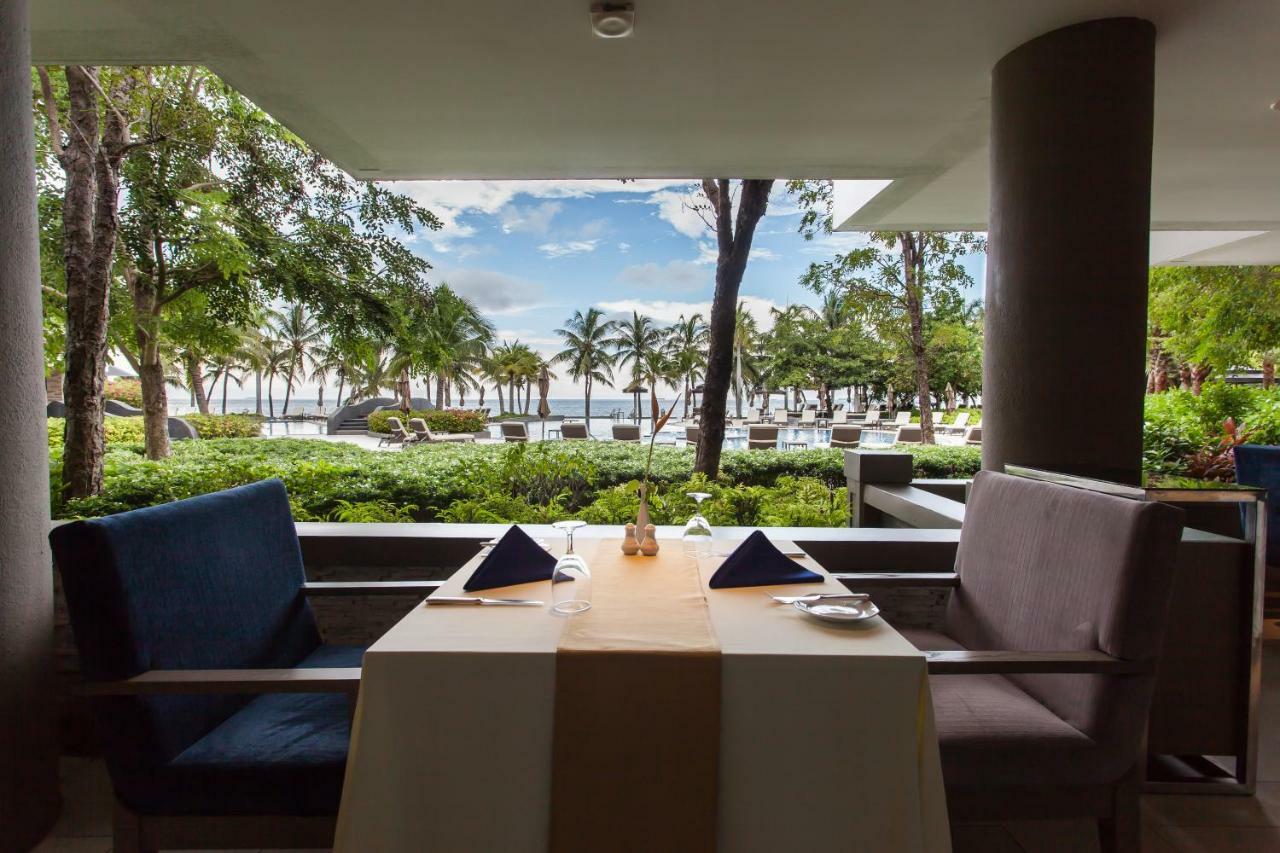 Royal Wing Suites & Spa Pattaya Exteriör bild